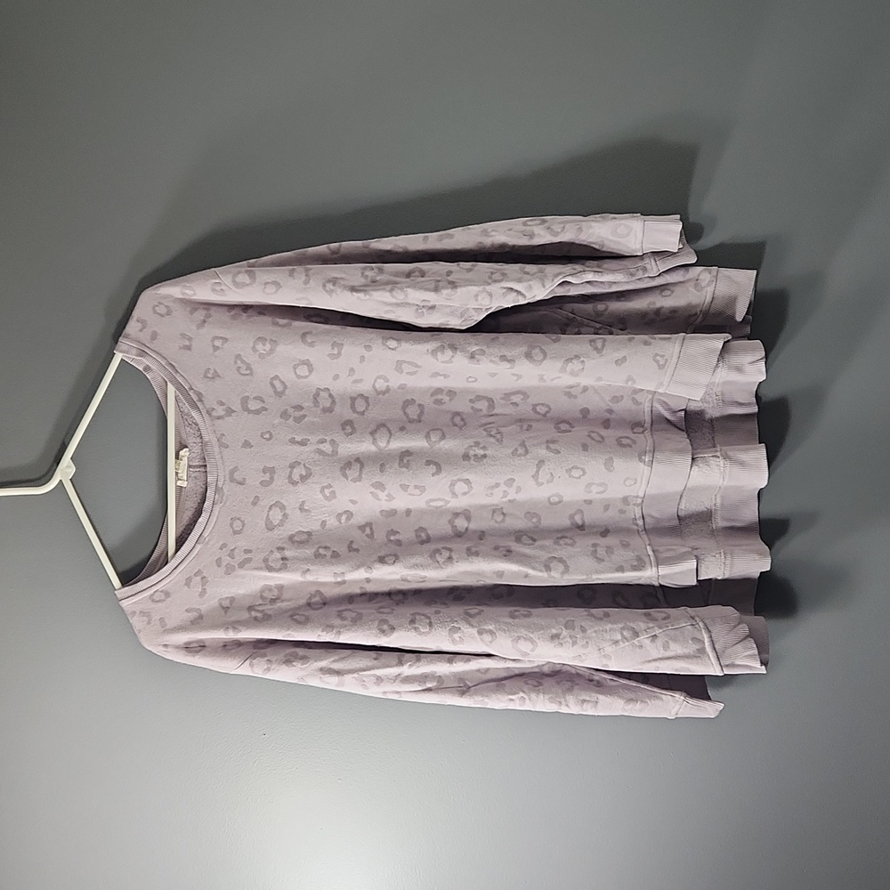 Light purple leopard print sweater